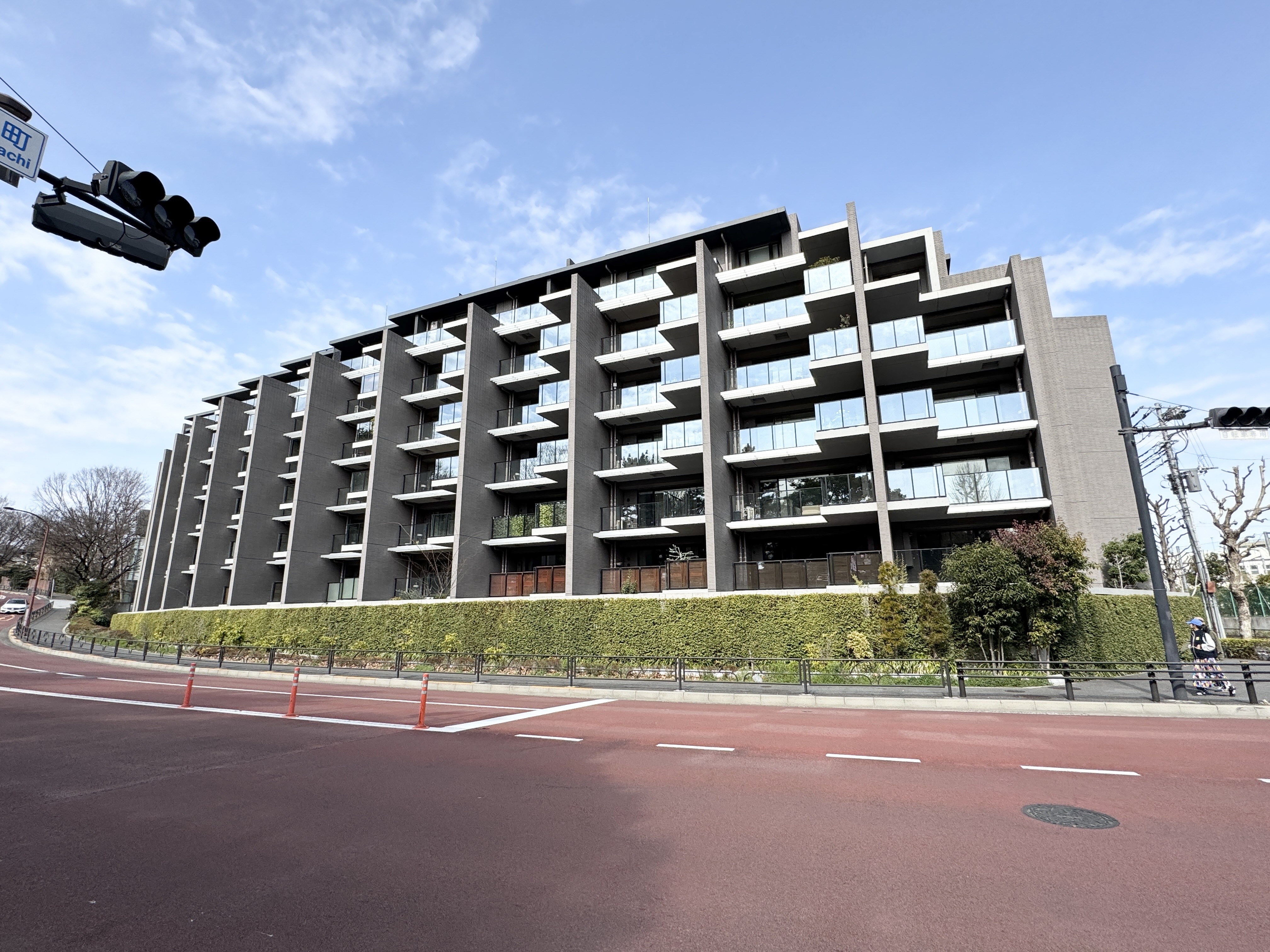 【四ツ谷】赤坂御用地の緑を望む、上質な邸宅「ガーデンヒルズ四ツ谷迎賓の森」の画像