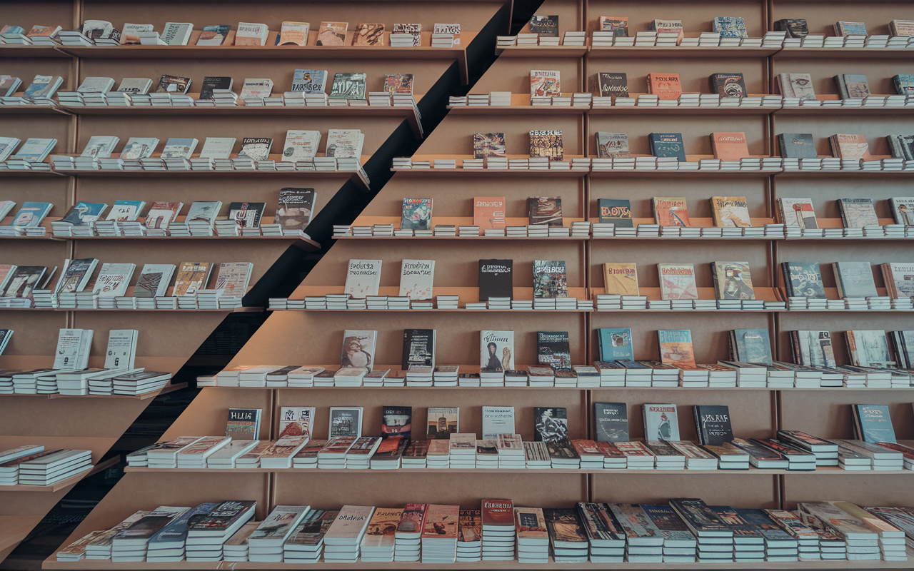 ネット検索と情報誌の違いとは？情報誌の魅力をご紹介の画像