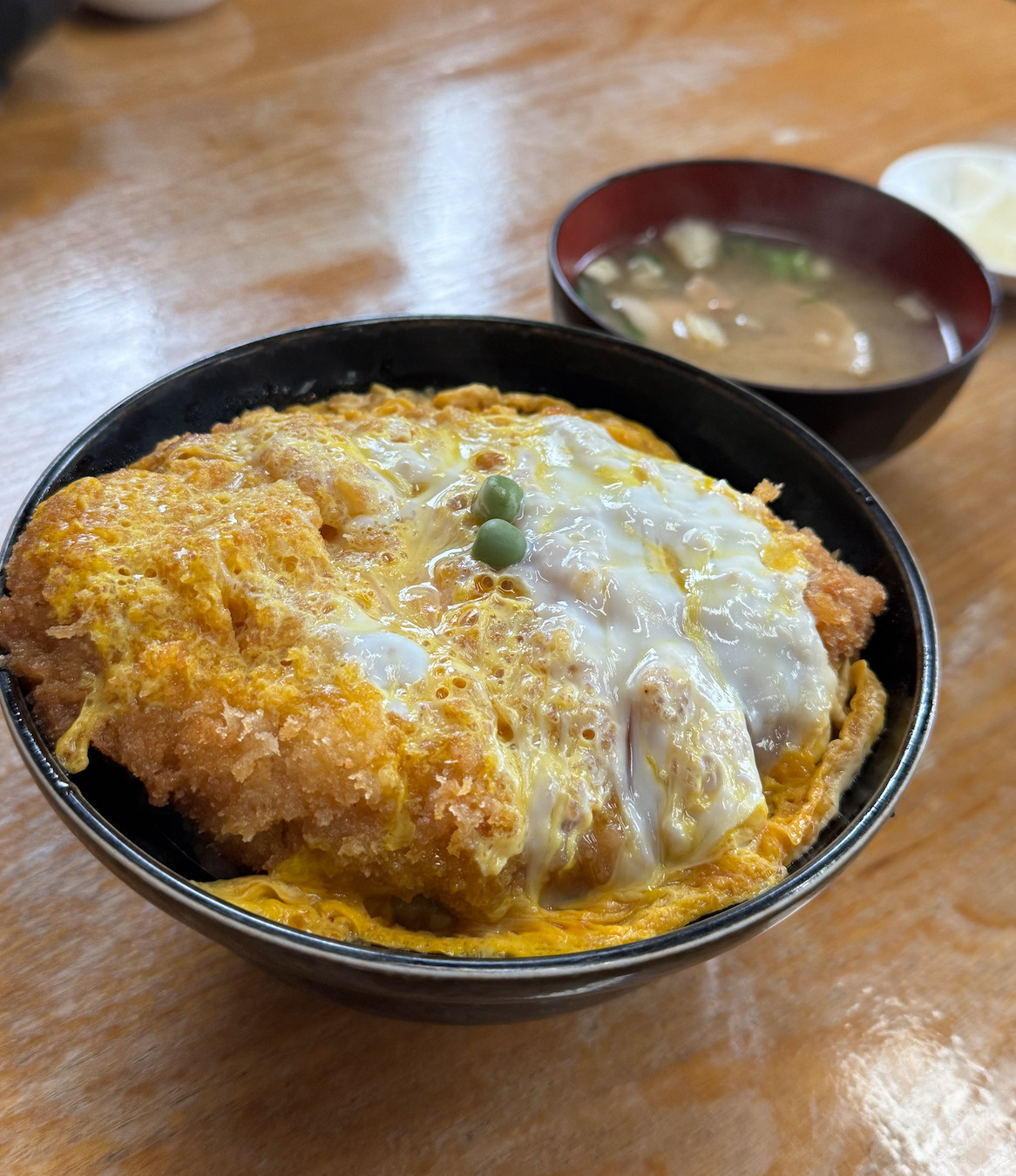 大盛り丼の画像