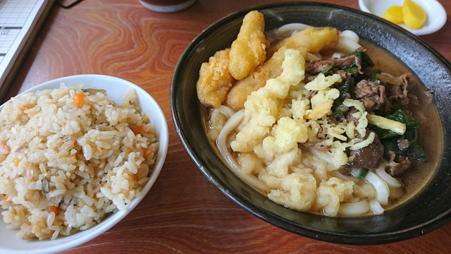 福岡うどんの魅力を徹底解説!人気店3選&ごぼう天の秘密とは?の画像