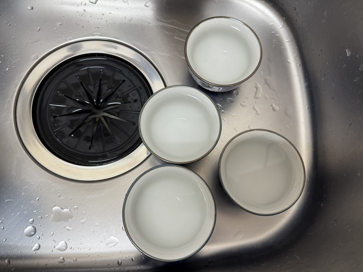 今日も朝から来店ラッシュ４組連続のご来店！の画像