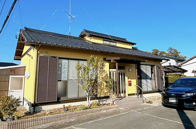 介護向け住宅で安心安全な浜松市の暮らし。浜松市中央区豊町の中古戸建てをご紹介の画像