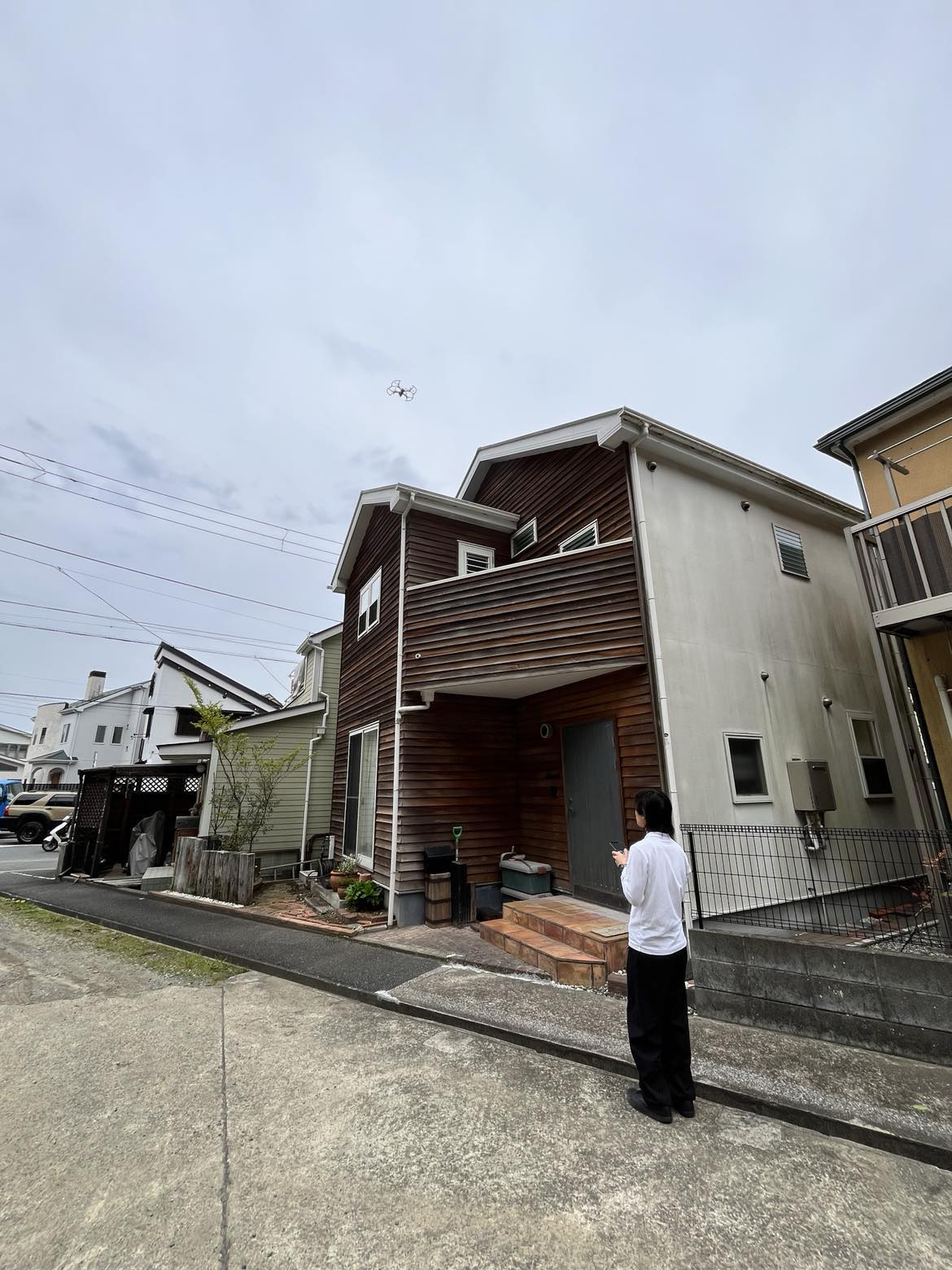 ドローンで屋根の劣化状況の調査の画像