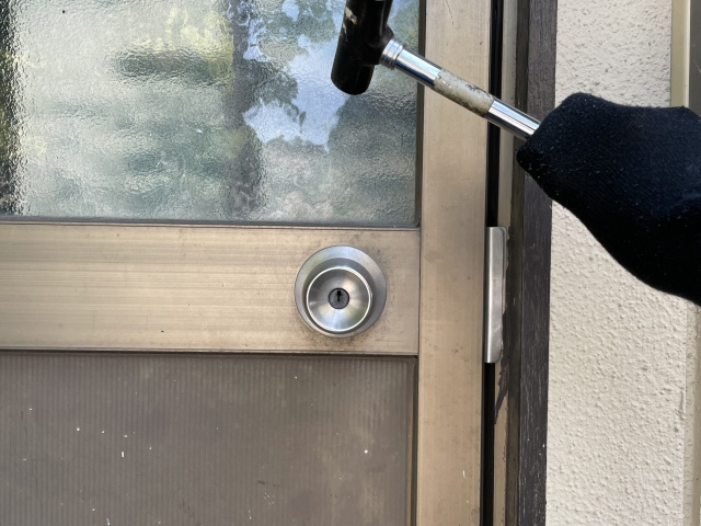 不法侵入されやすい空き家の特徴は？起こりやすいトラブルや対策も解説の画像