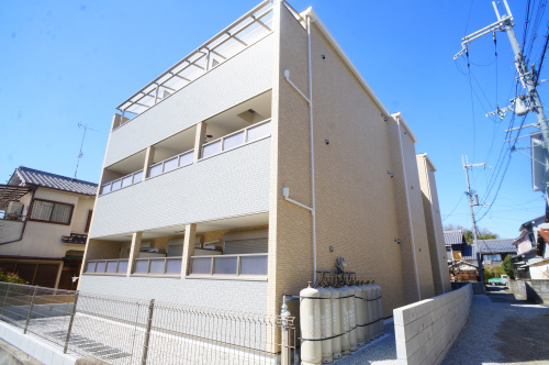 〜落ち着きと利便性を兼ね備えた、理想の住まい〜の画像