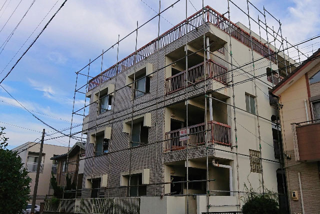 建て替え予定の中古マンションは狙い目？購入するメリット