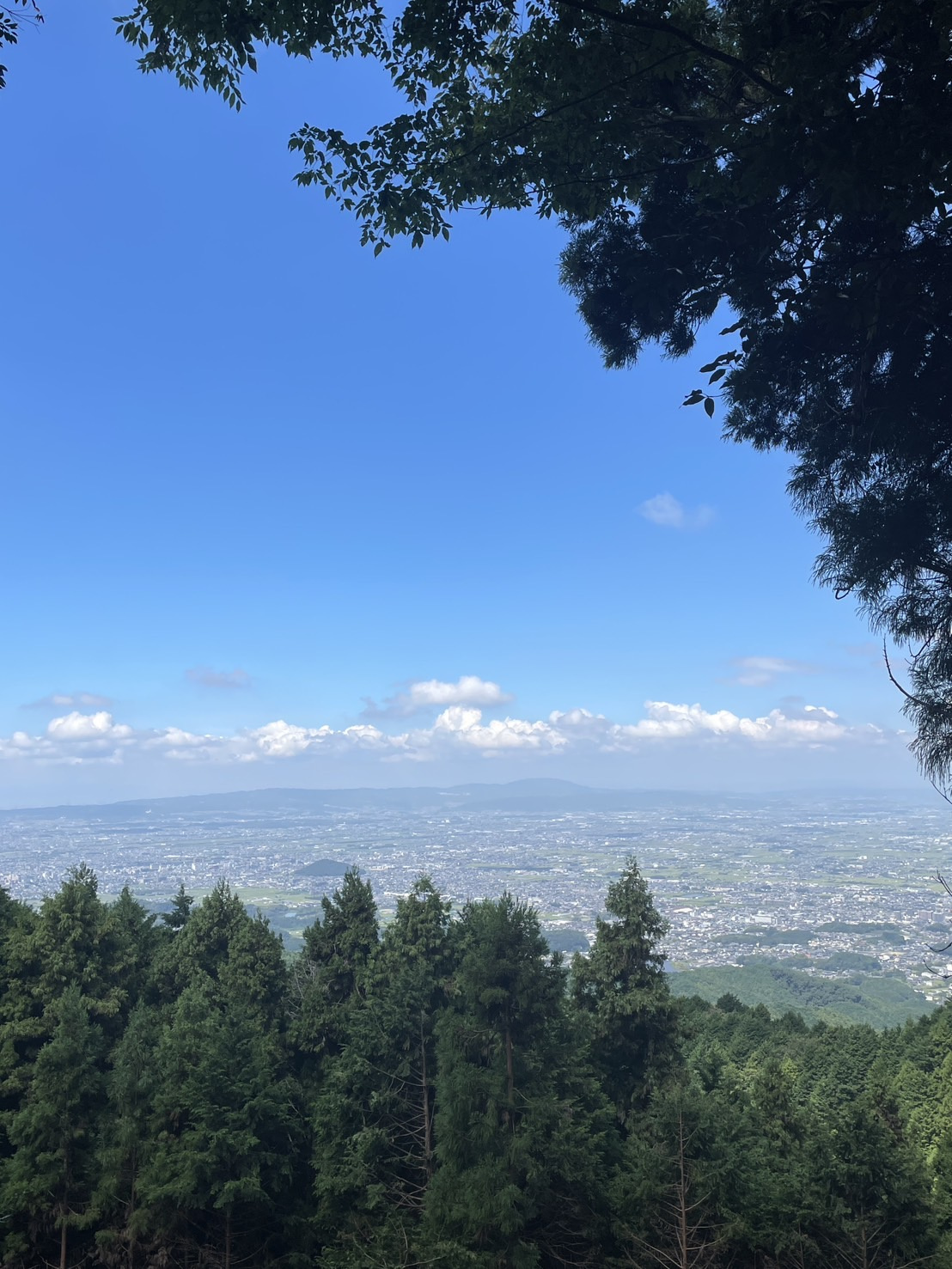 心ときめく小さな冒険へ──御破裂山の画像