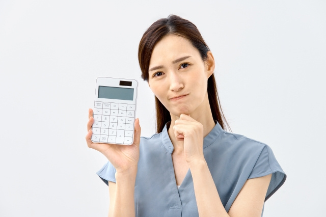 一戸建ては売るのと貸すのどちらが良い？メリットや収支についても解説の画像