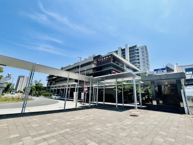 JR塚口駅周辺の特徴