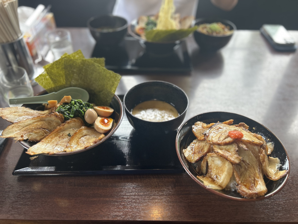 MEGAチャーシュー丼の画像