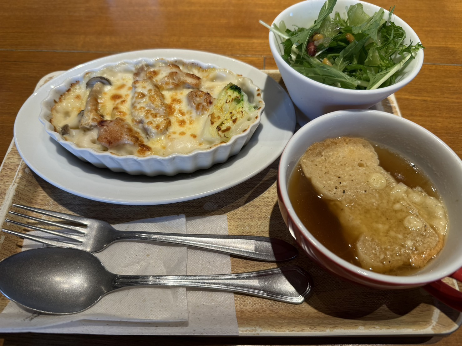 上高地あずさ珈琲 学園前店で、ほっこりグラタンランの画像