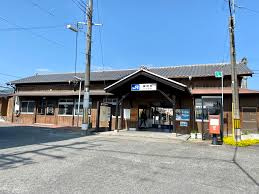 JR西日本和歌山線　御所駅（ごせ）の画像