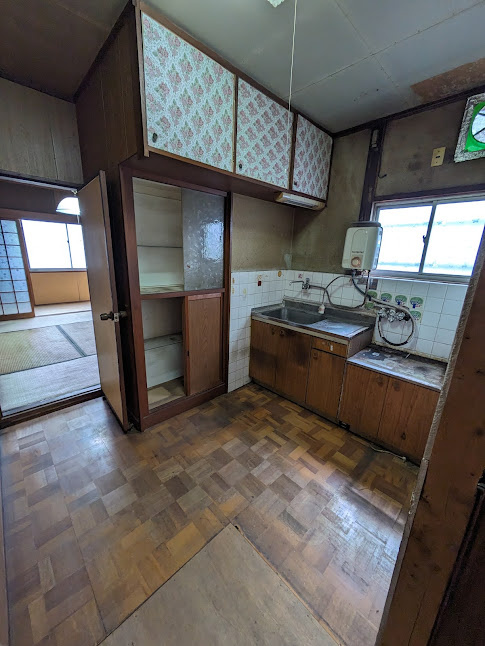 大阪市城東区の屋上あり長屋買取の画像