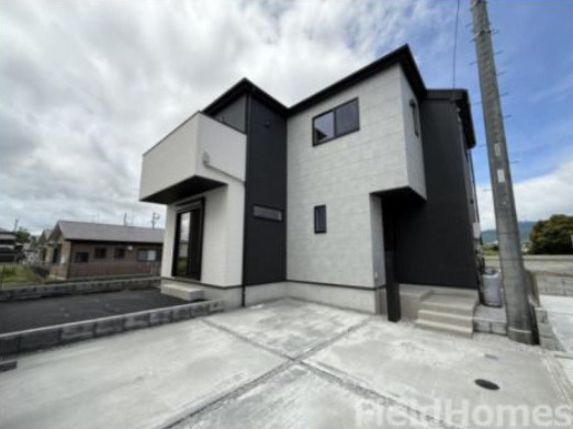 【新価格】秦野市西田原の新築戸建て仲介手数料無料ですの画像