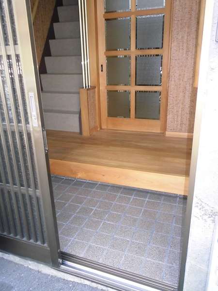 大阪市東成区のキレイな長屋売却の画像