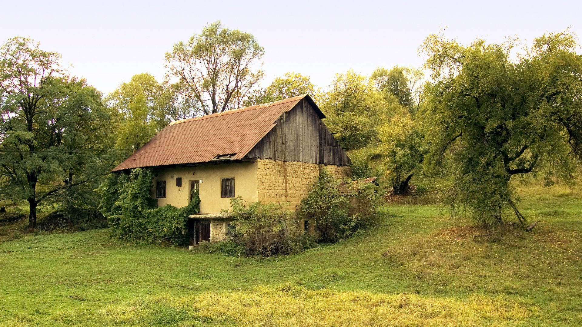 空き家放置の末路…固定資産税が◯倍に！？今すぐ見直すべき理由の画像