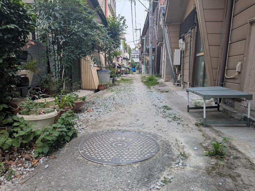 東大阪市で長屋の買取を検討中の方へ！売却の流れやポイントを解説の画像