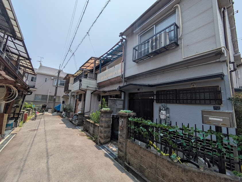 長屋を売りたい都島区の売主様は当センターの無料査定で！の画像