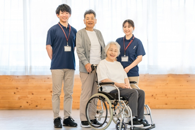 介護を理由に不動産を売却するときのポイントは？説得方法も解説