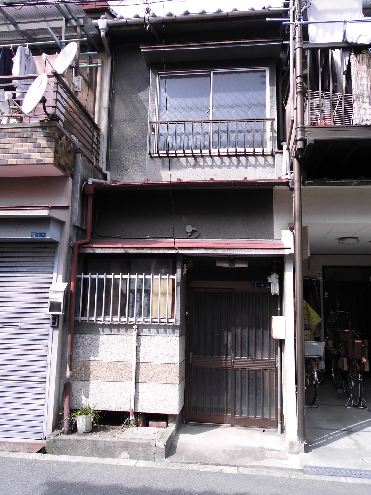 大阪市住之江区の土地が狭い連棟買取なら当センターで！の画像