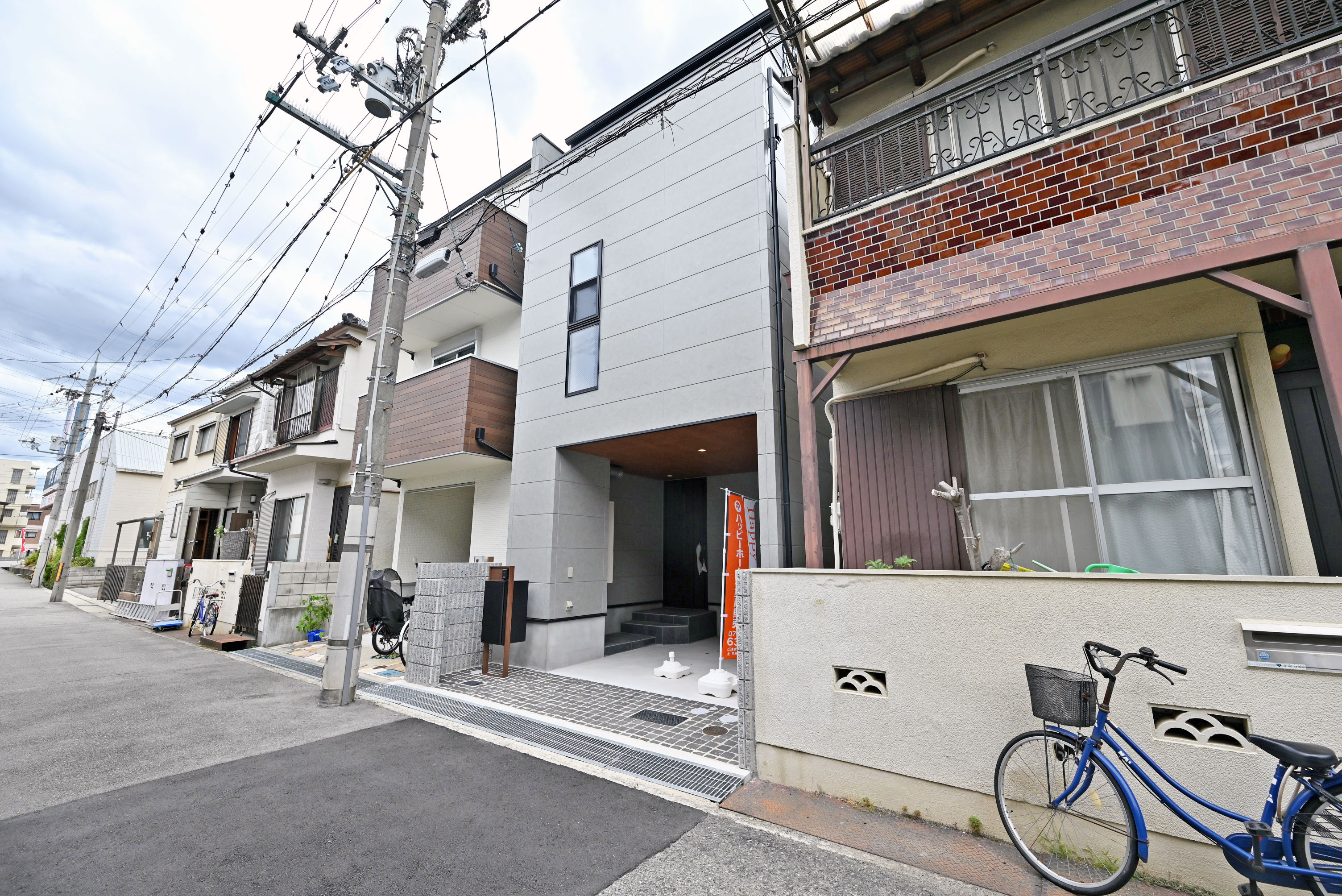 【内覧開始】尼崎市南武庫之荘7丁目新築戸建│限定1邸の最新情報です！の画像