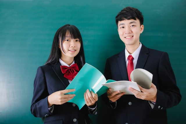 「草加南高等学校」の概要