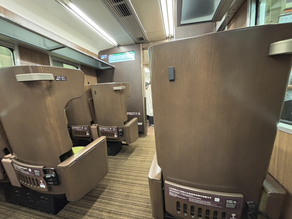 【初体験】南海電鉄＆阪急電車指定席サービスの画像