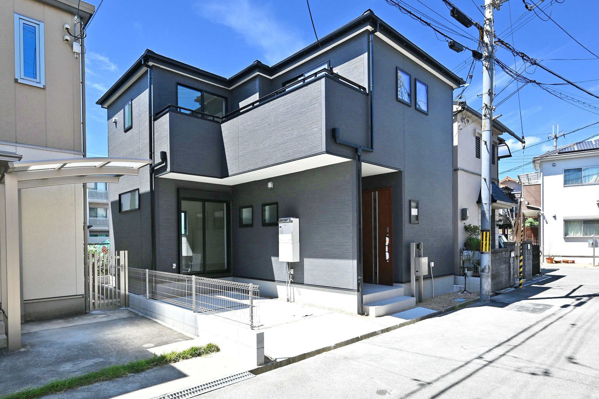 【内覧開始】伊丹市南野北3丁目新築戸建│限定1邸の最新情報です!の画像