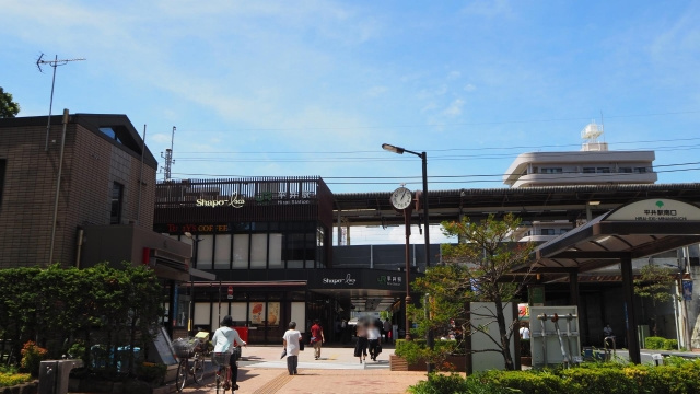 平井駅の外観