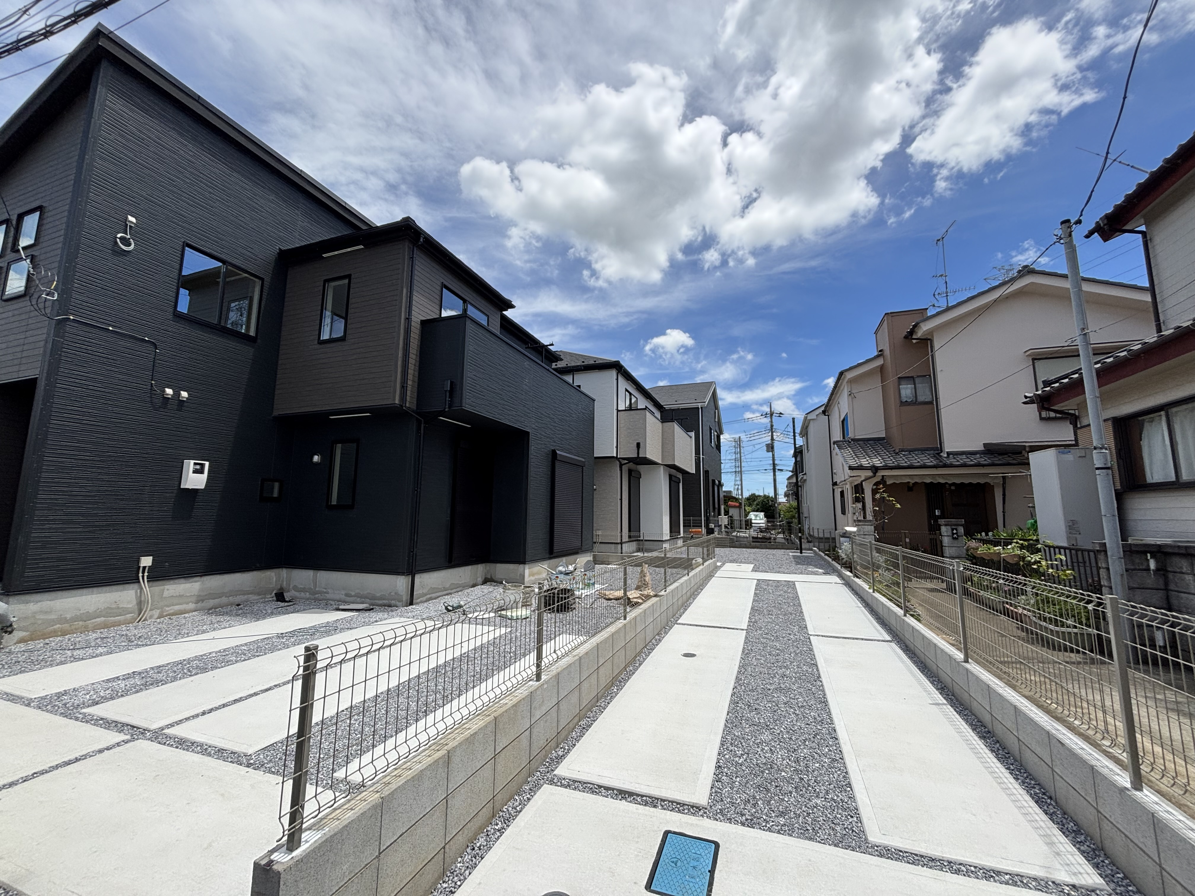 吉川市道庭新築戸建の画像