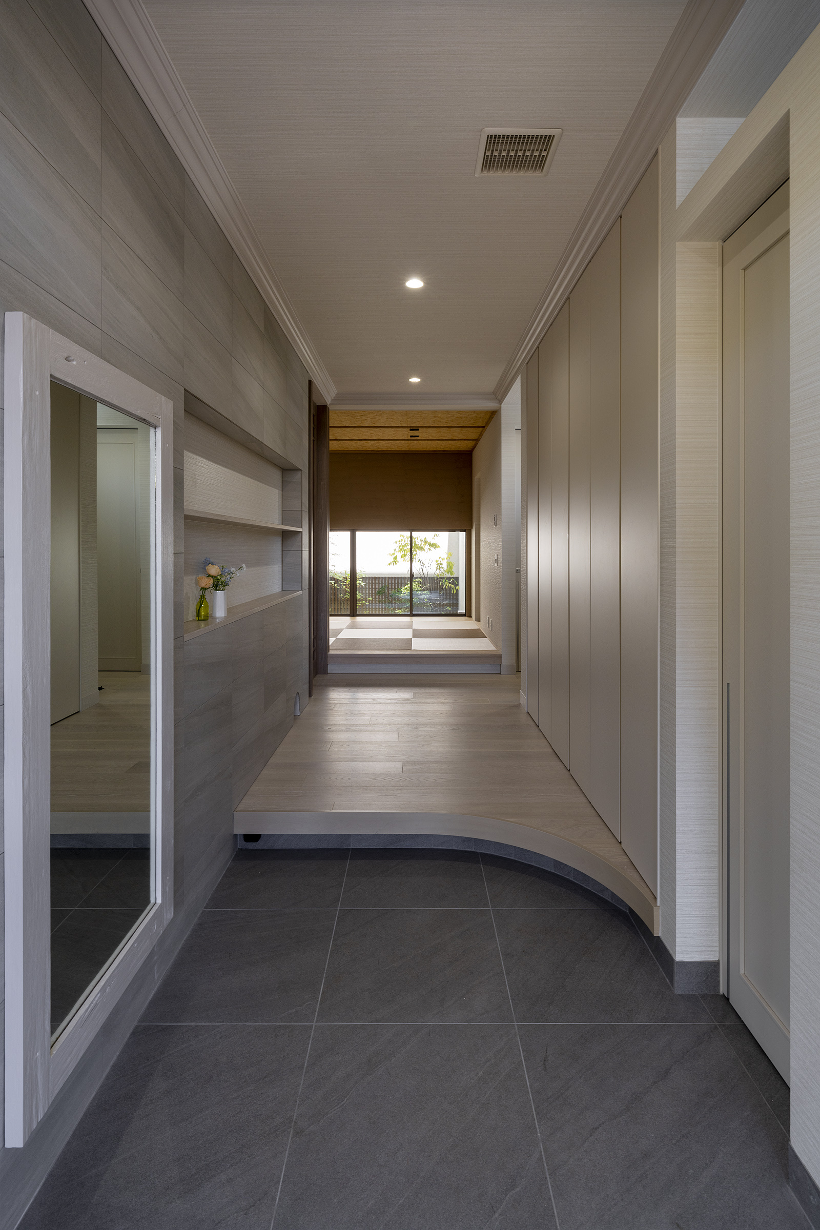 玄関　施工例の画像