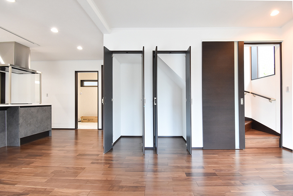 リビングイン階段