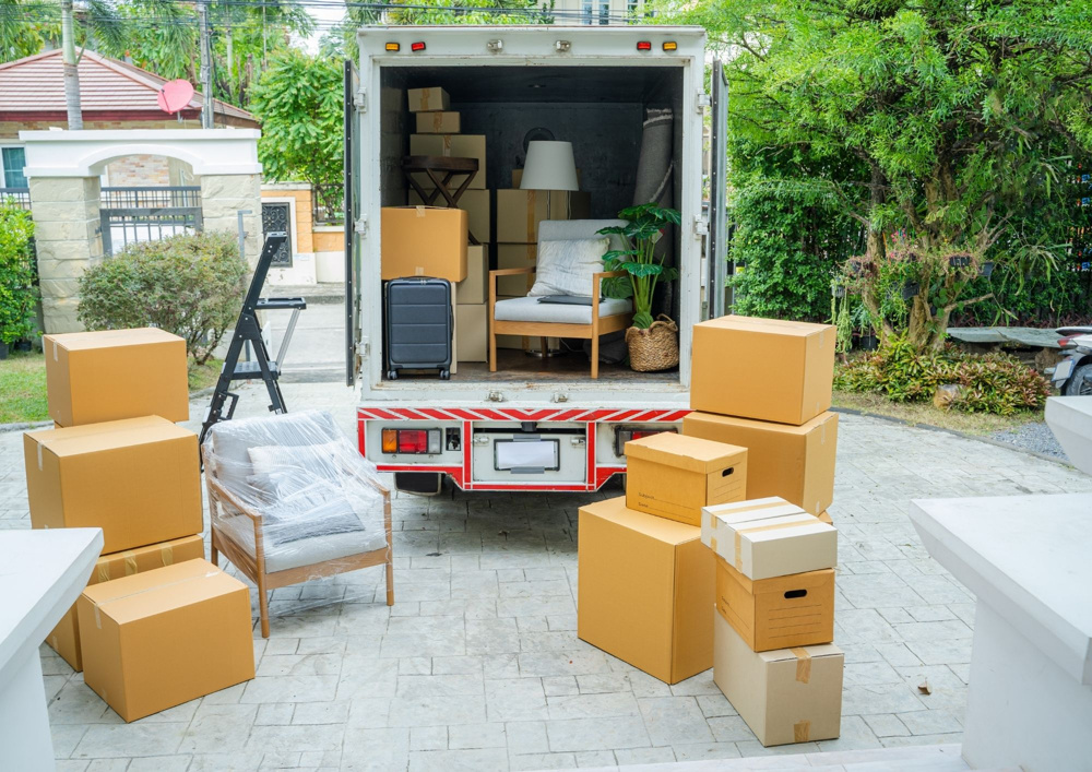 「夏の引越し完全ガイド｜暑さ対策から費用節約術まで」の画像