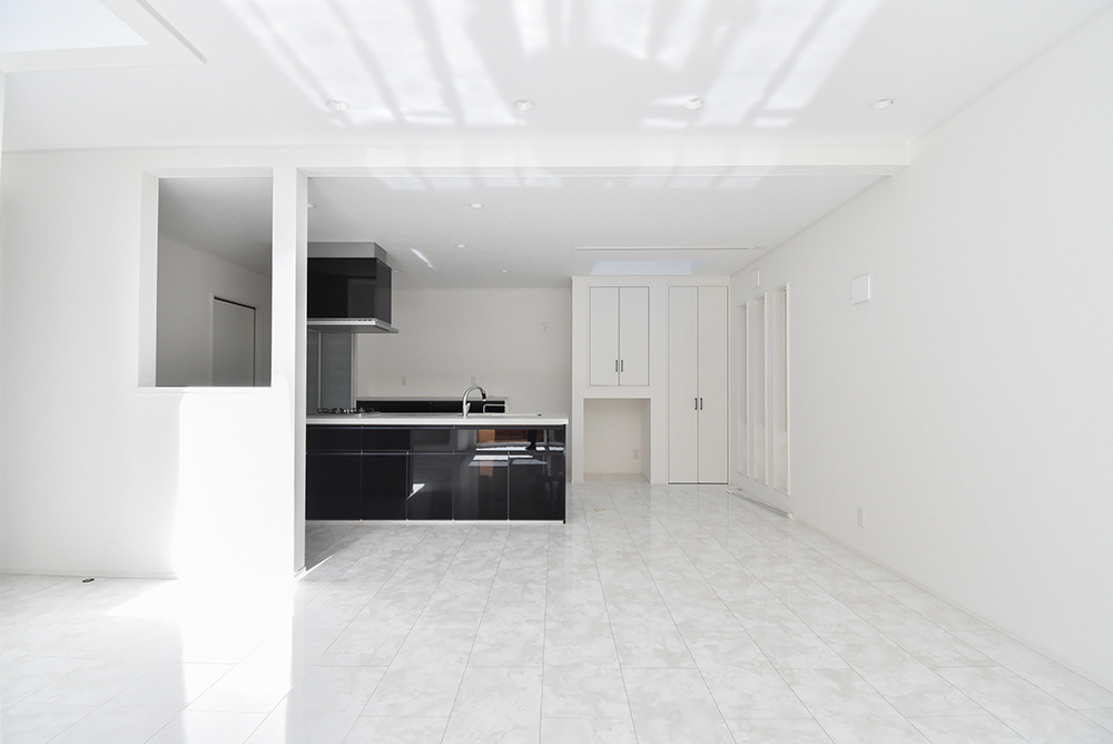 愛犬と一緒に暮らすハイセンスなモダンスタイルの家