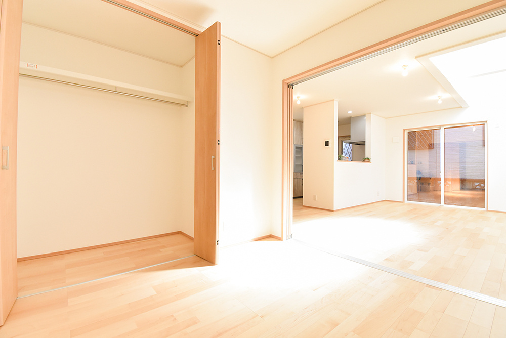 LDKと続き間の洋室