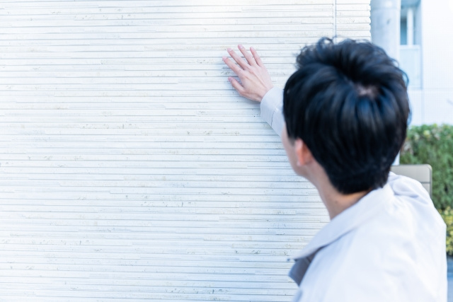 看板設置時に気をつけるべき法的・契約的なポイント