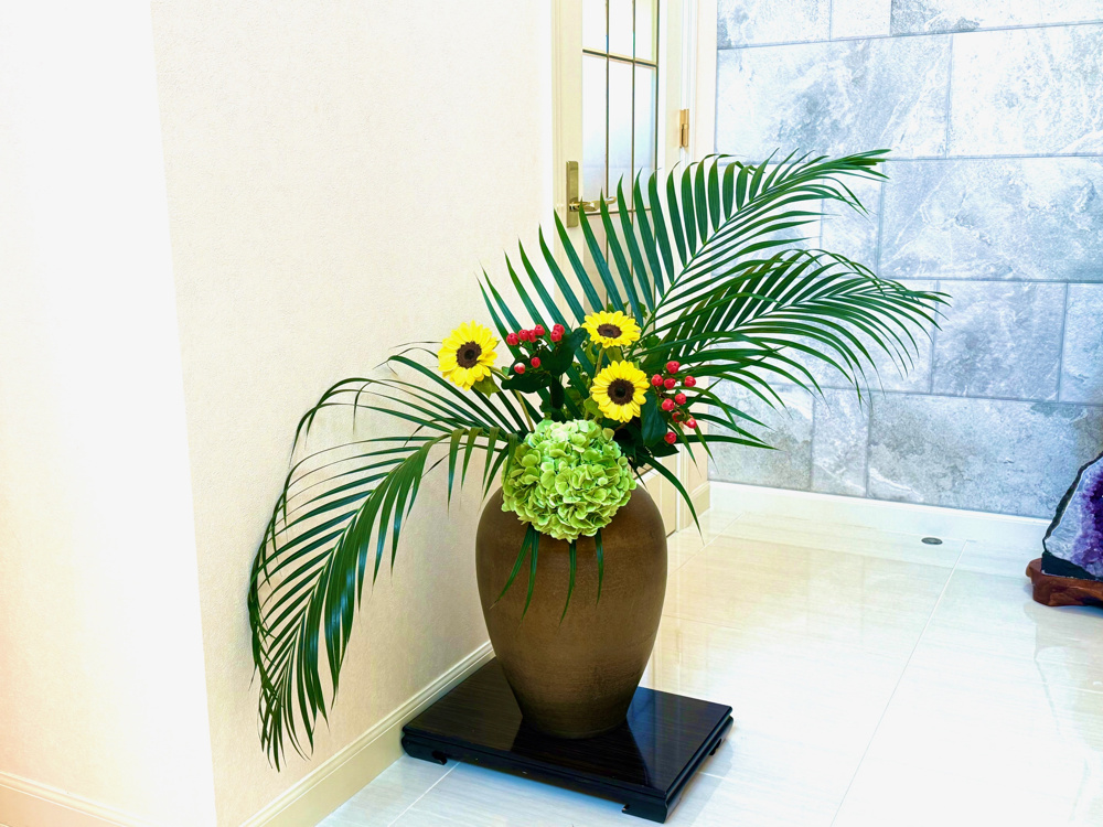 南国風生け花の画像