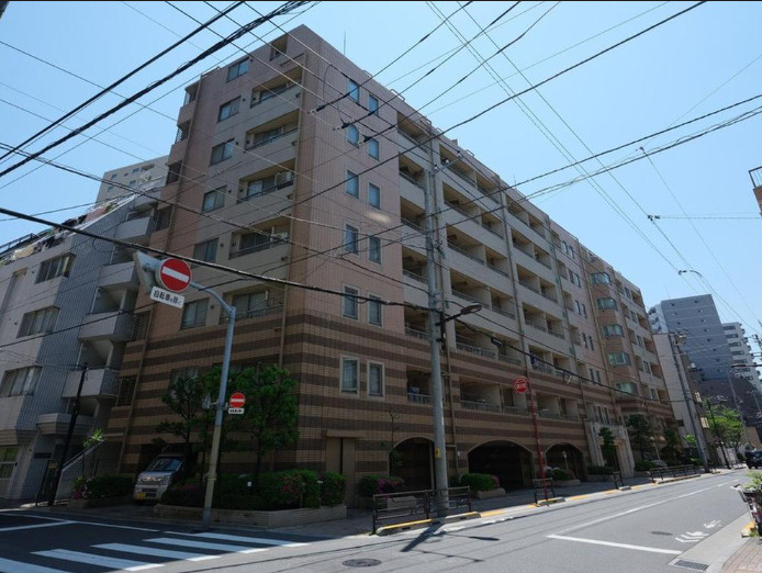 【上野】陽光と眺望に包まれる邸宅「ジェイパーク上野アクシス」の画像