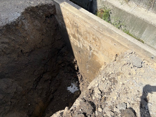 【津島市不動産売却】試掘の画像