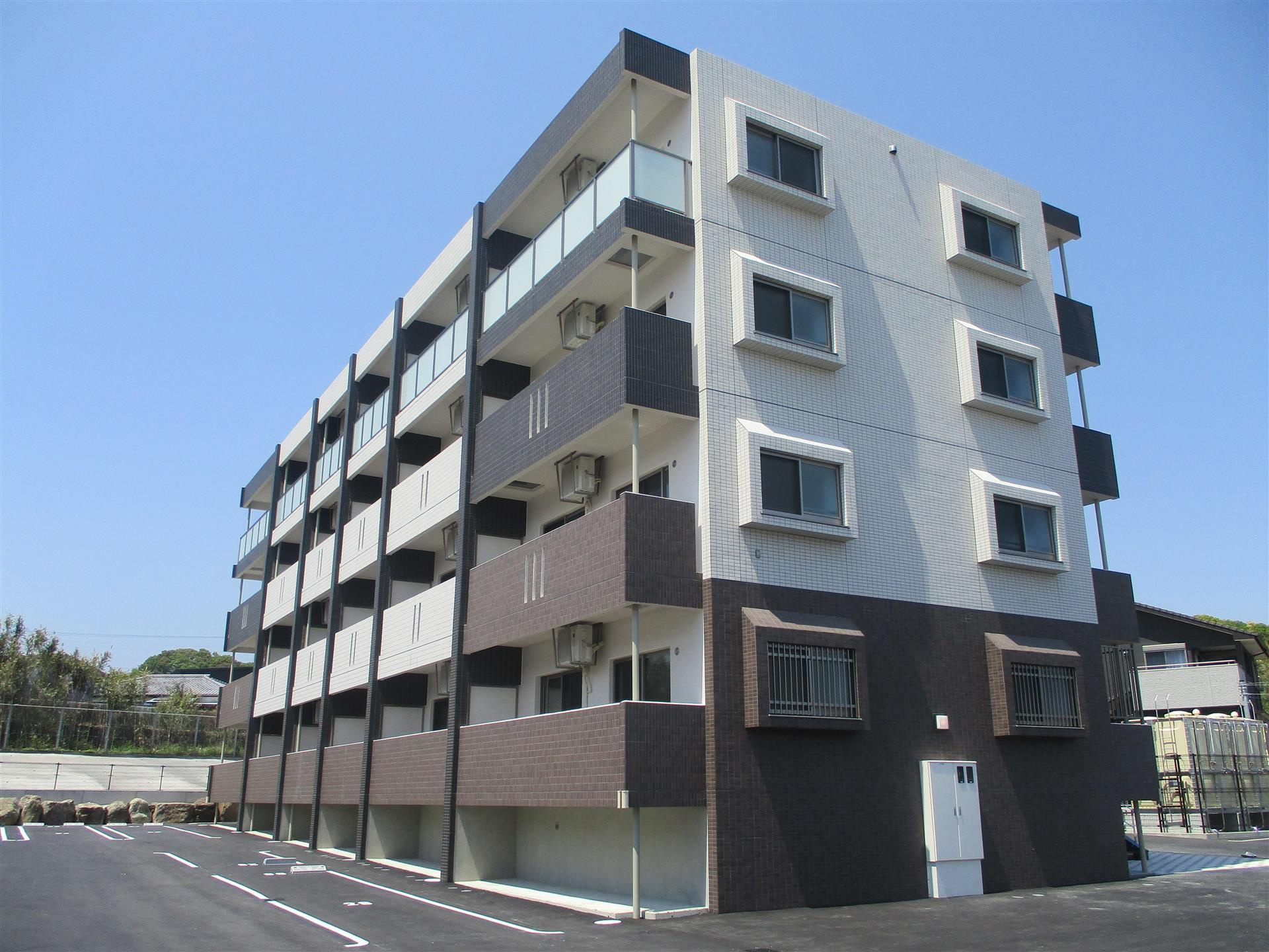 サンライズ富高 西の物件外観写真