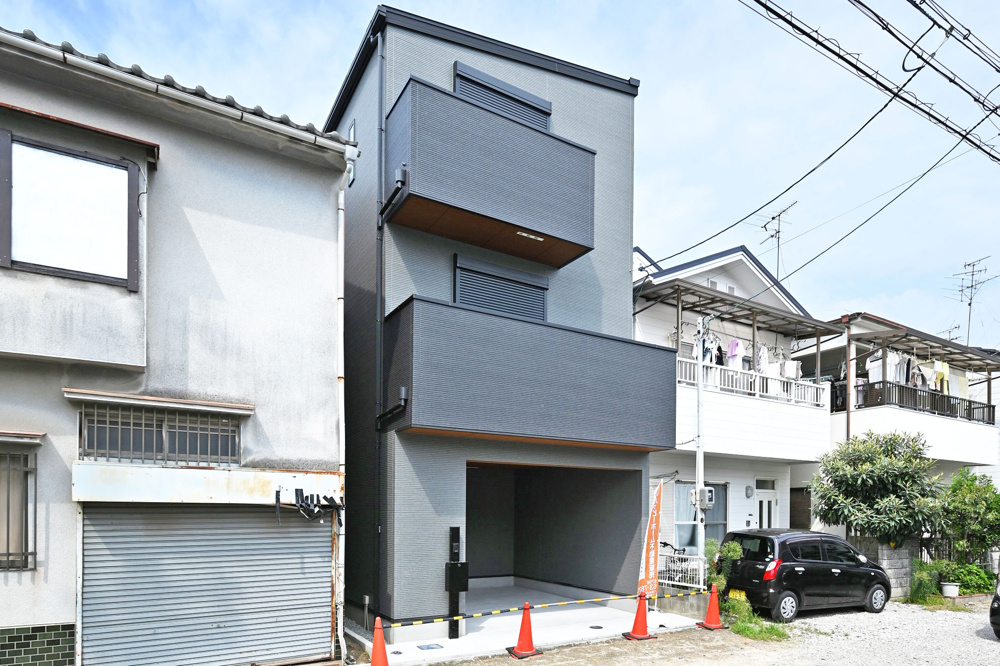 【内覧開始】尼崎市大島2丁目新築戸建│限定1邸の最新情報です！の画像