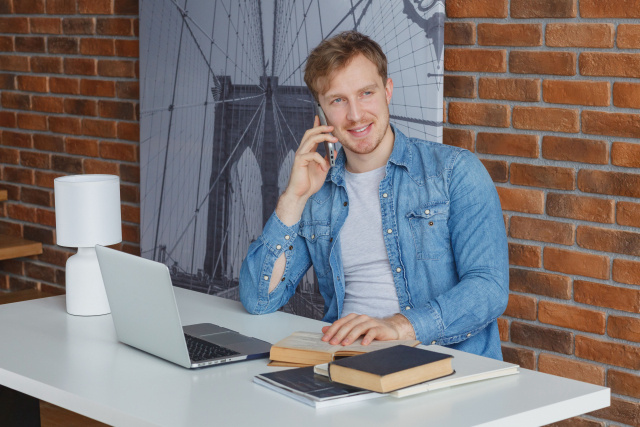 在宅ワークがはかどる“1畳オフィス”の作り方｜狭くても集中できるレイアウトと実践ワザの画像