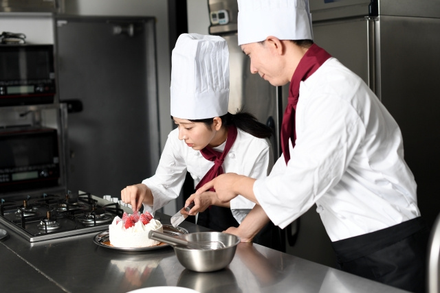 町田駅周辺にある「町田製菓専門学校」の概要！特徴や学科内容やご紹介