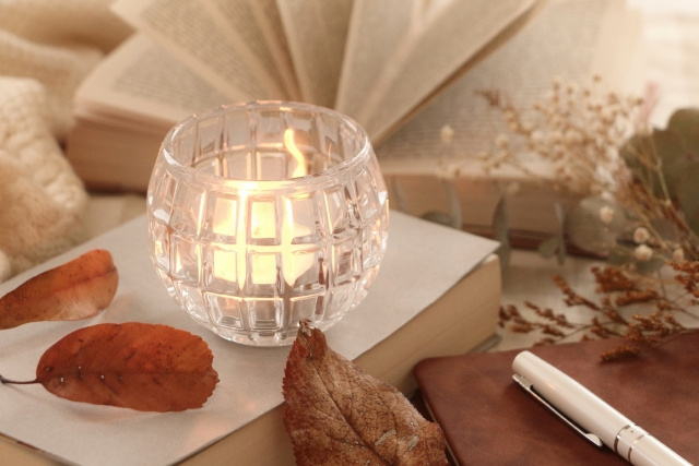 冬の夜を特別に！賃貸でもできるキャンドル＆照明術の画像