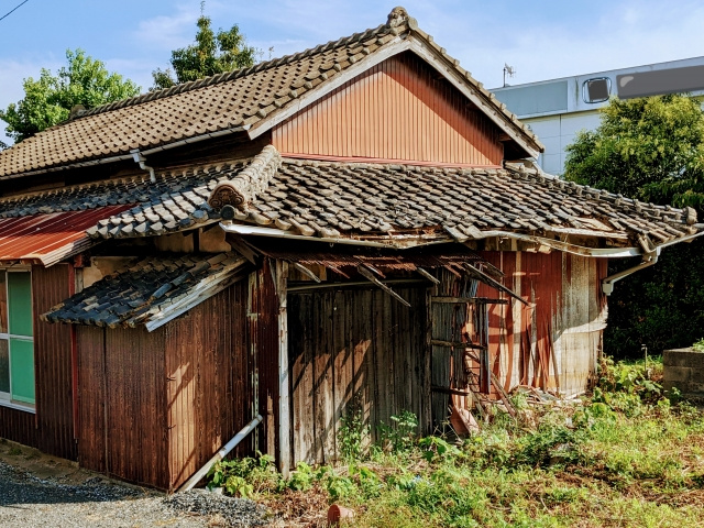 空き家が劣化する原因は？劣化がもたらすデメリットと管理の重要性をご紹介の画像
