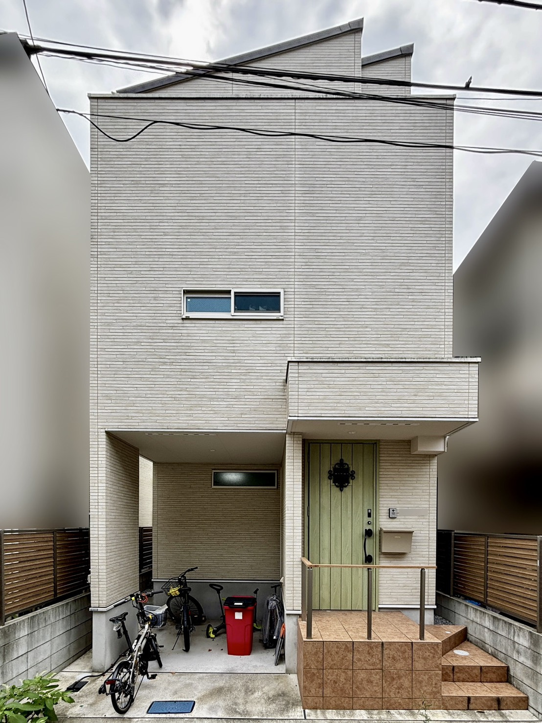 
北区滝野川４丁目中古一戸建て 6,980万円
