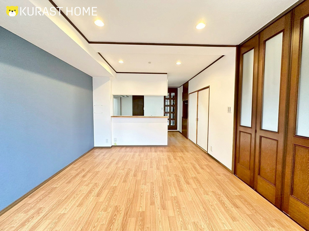 回遊動線とフレキシブルな間取りが魅力！レトロ可愛い内装のリノベマンション―グランド日光ハイツ1階―の画像