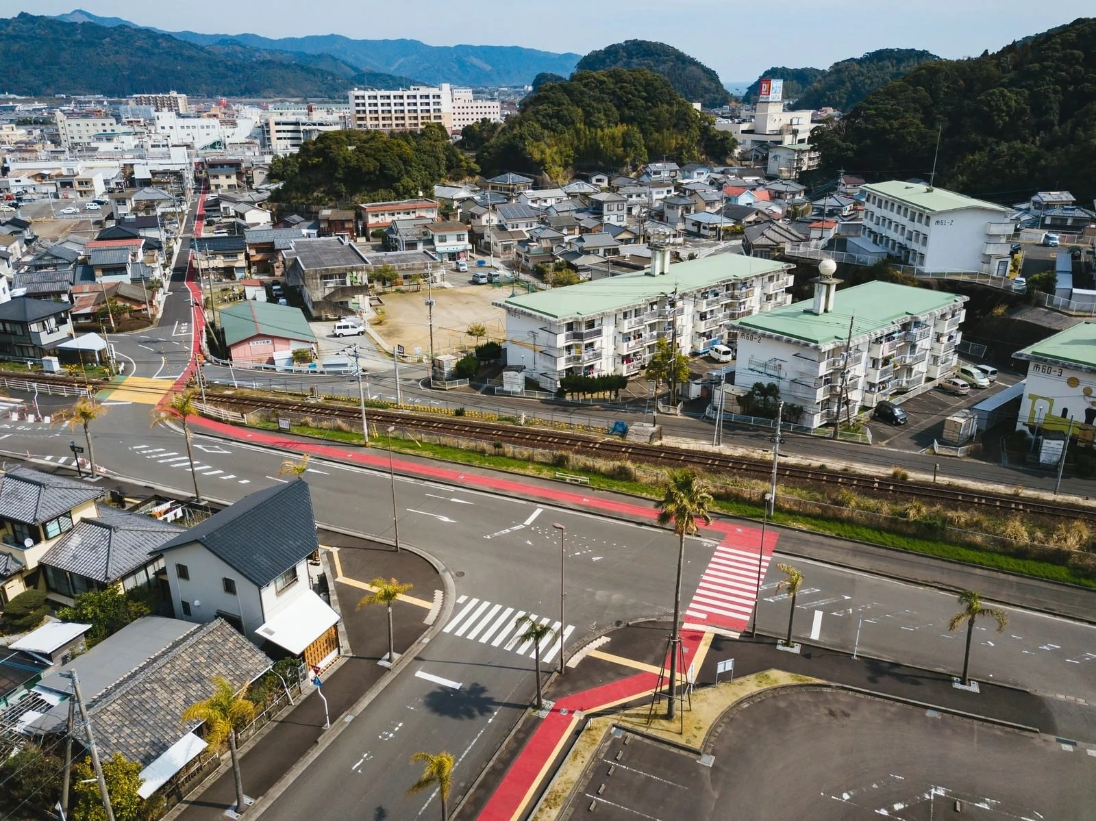 摂津市の築50年以上連棟住宅は買取可能？売却の流れやポイントも紹介の画像