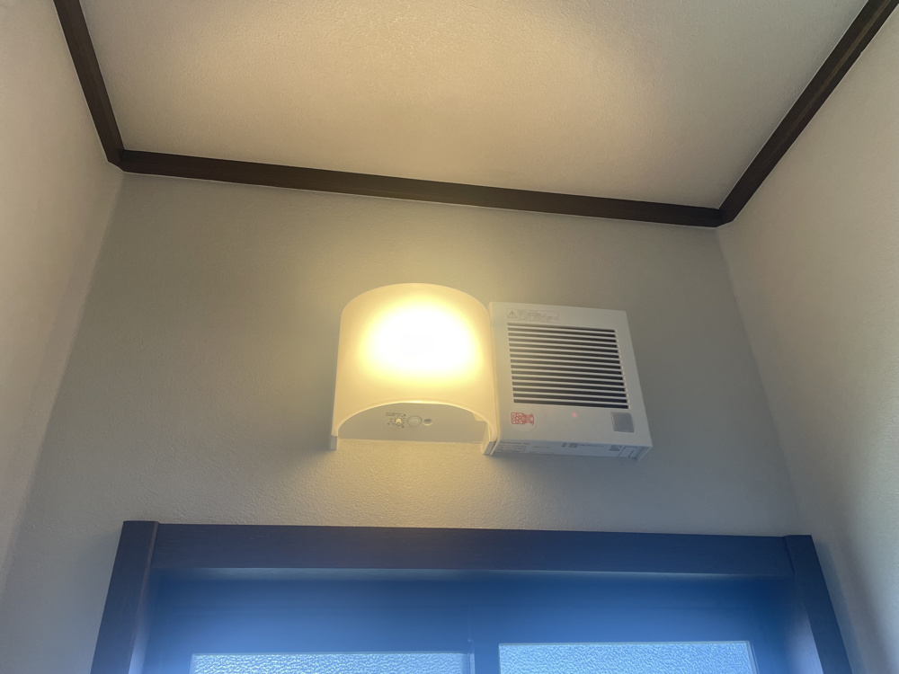 照明・換気扇交換の画像