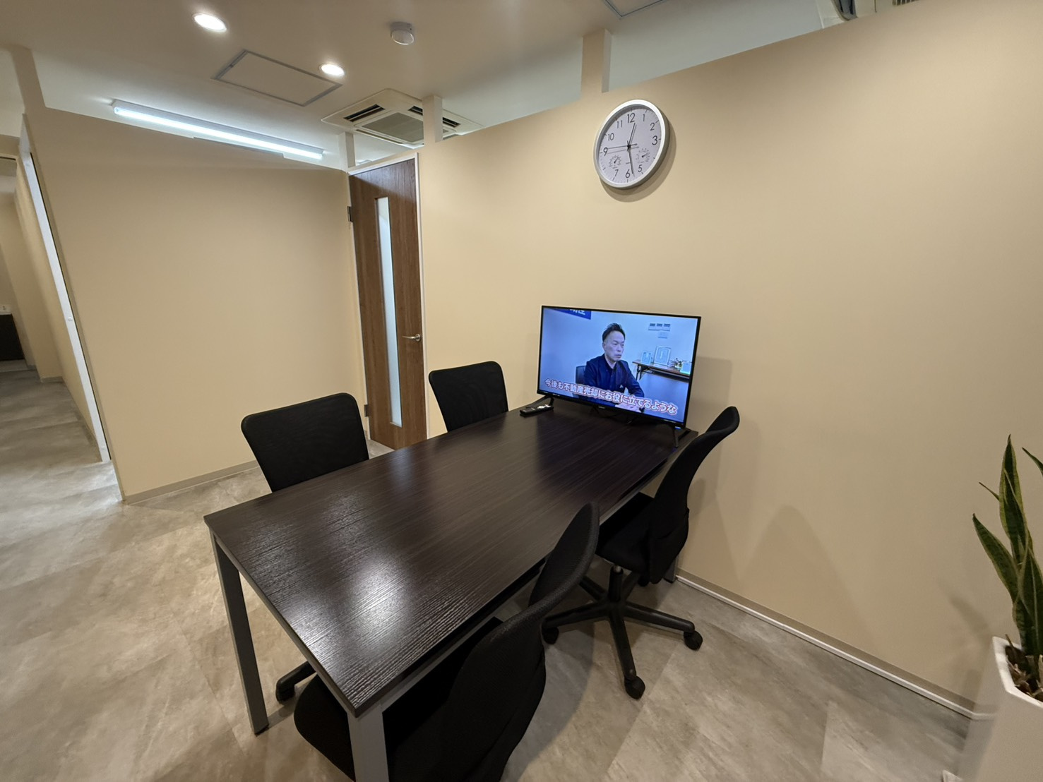 雨のせいか朝から電話問合せが続いております!の画像